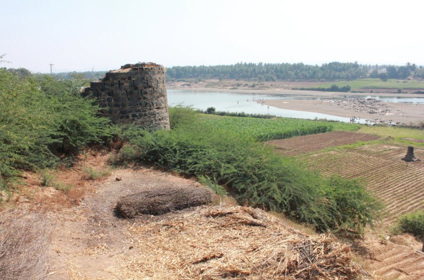 Havanur Fort, Haveri, Karnataka - Vushii.com